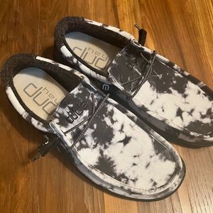 Brand New Hey Dude Wally size 10 Mens